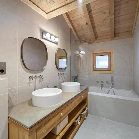 Neuf Et Cosy, Proche Des Pistes, Avec Cheminee Et Parkings Dedies - Fr-1-570-11 Apartamento *